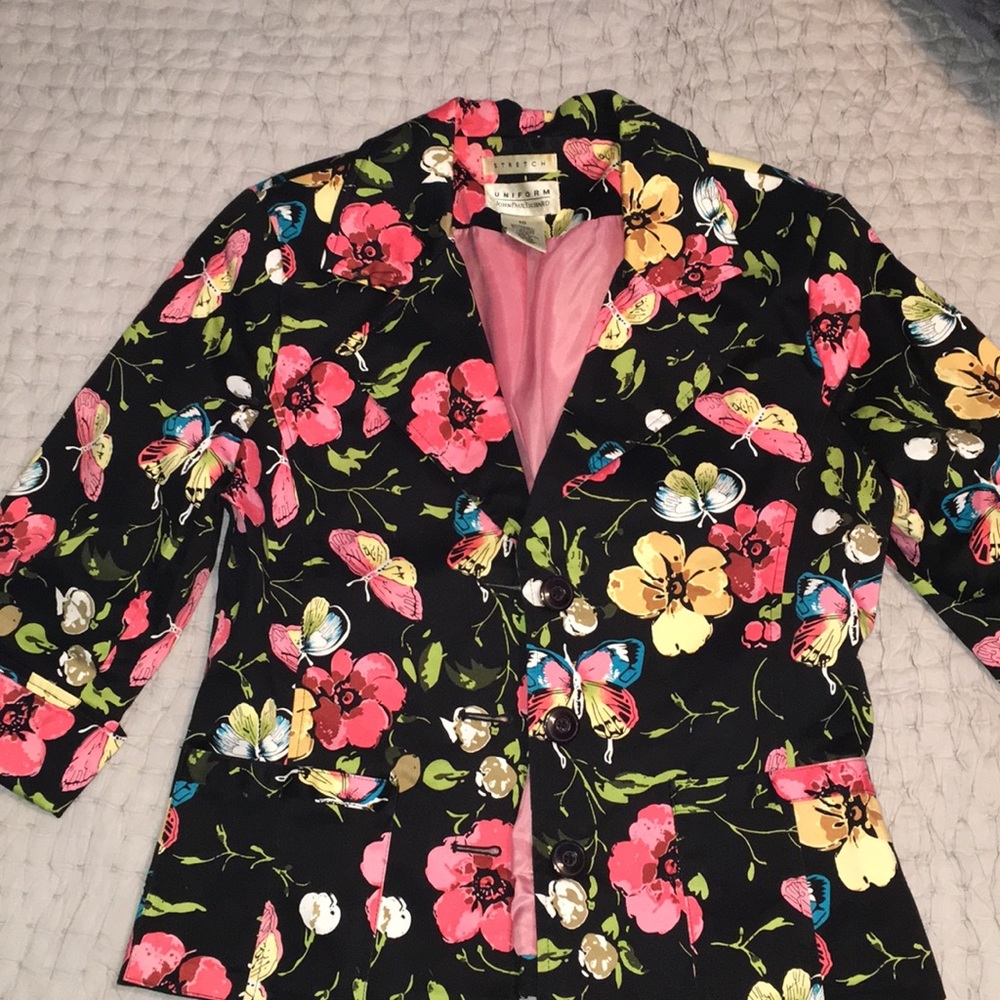 🌺🌺Colorful blazer top🌺🌺 4 for $20